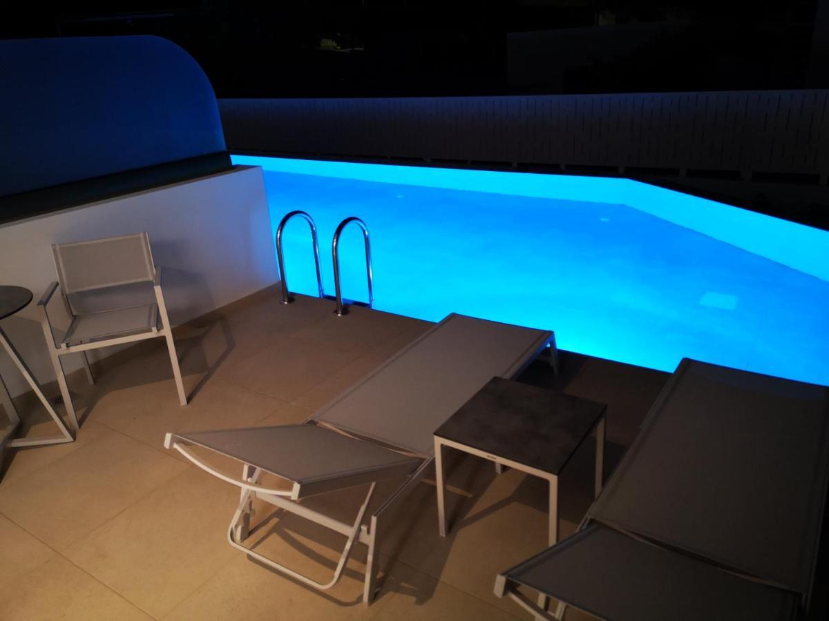 Zoes Hotel & Suites Фалираки Екстериор снимка