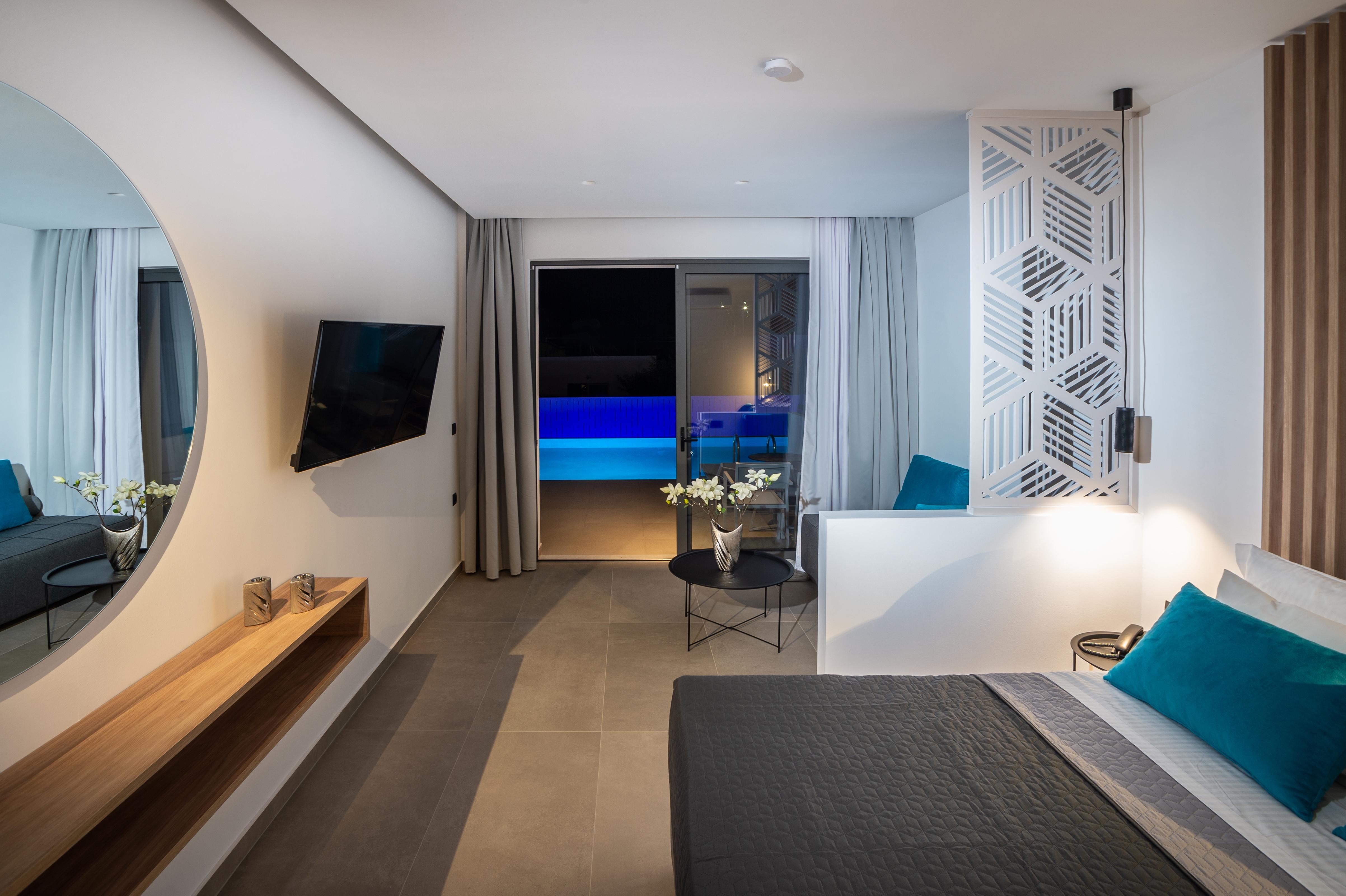 Zoes Hotel & Suites Фалираки Екстериор снимка