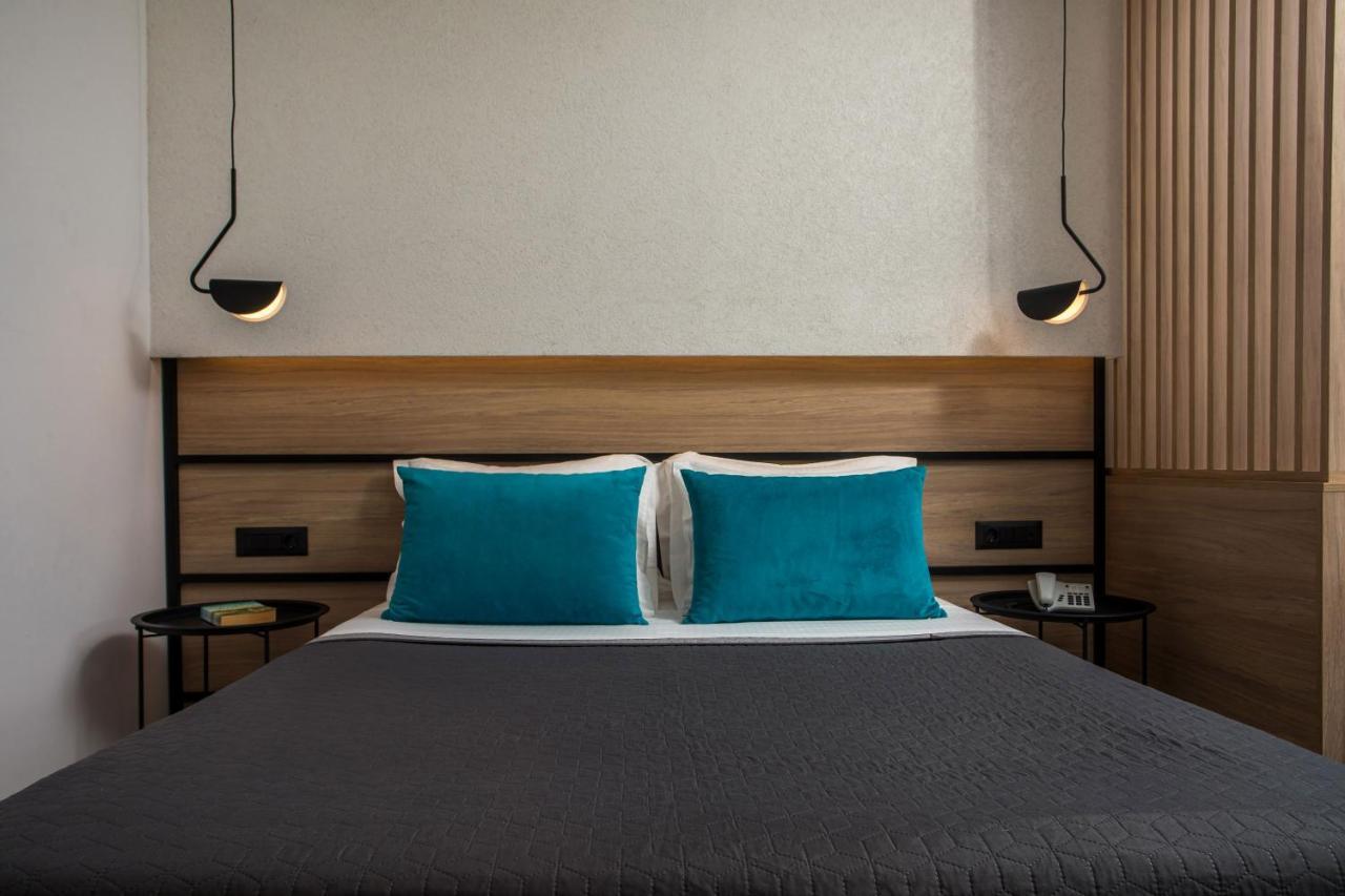 Zoes Hotel & Suites Фалираки Екстериор снимка